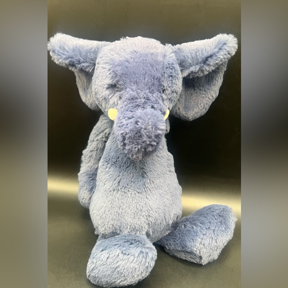 Jellycat- Bashful Blue Elephant Medium- Pre-Owned Stiffed Animal, Missing tag